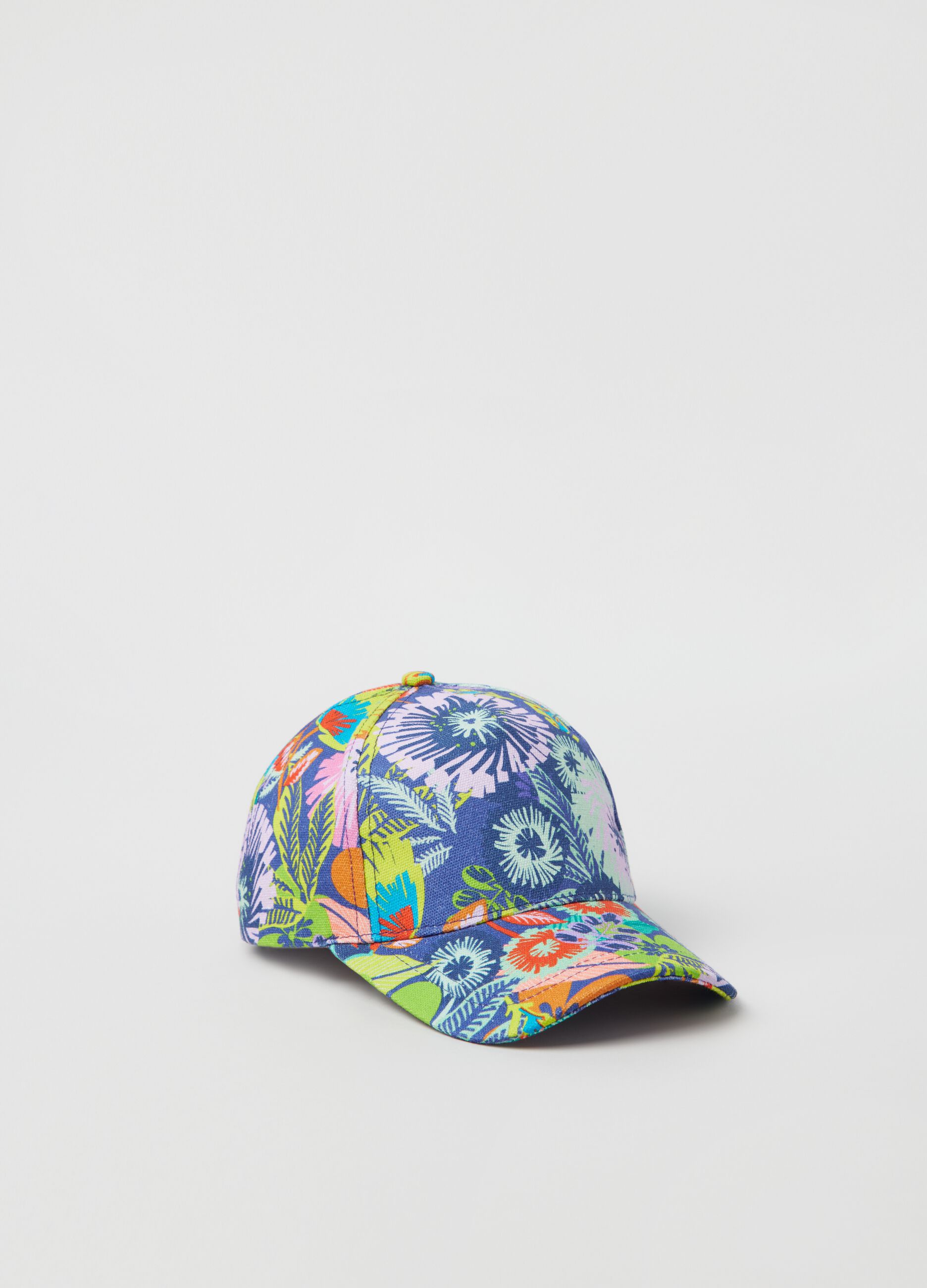 Baseball cap with flowers print