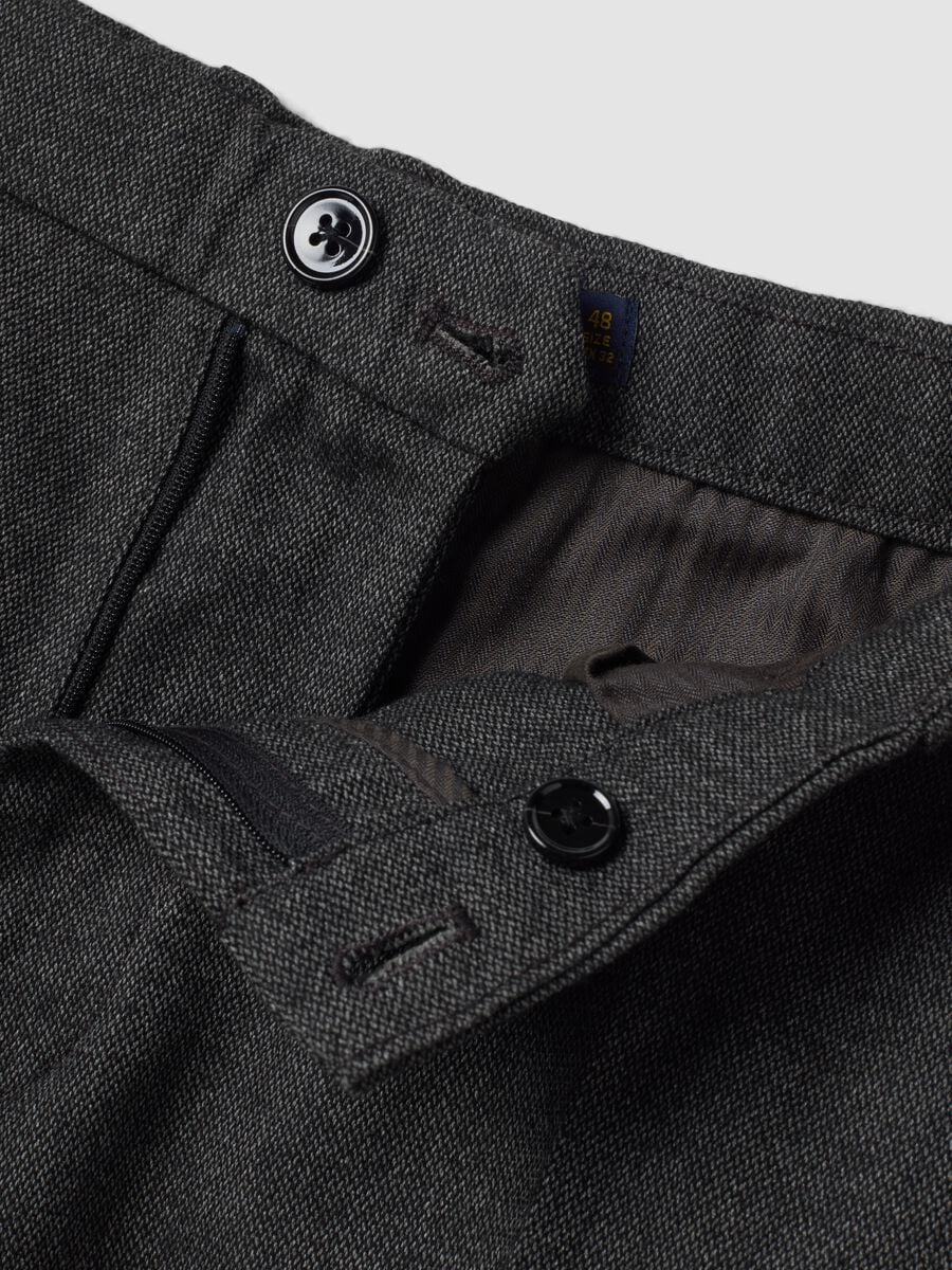 Grey and black slim-fit stretch viscose chino trousers_1
