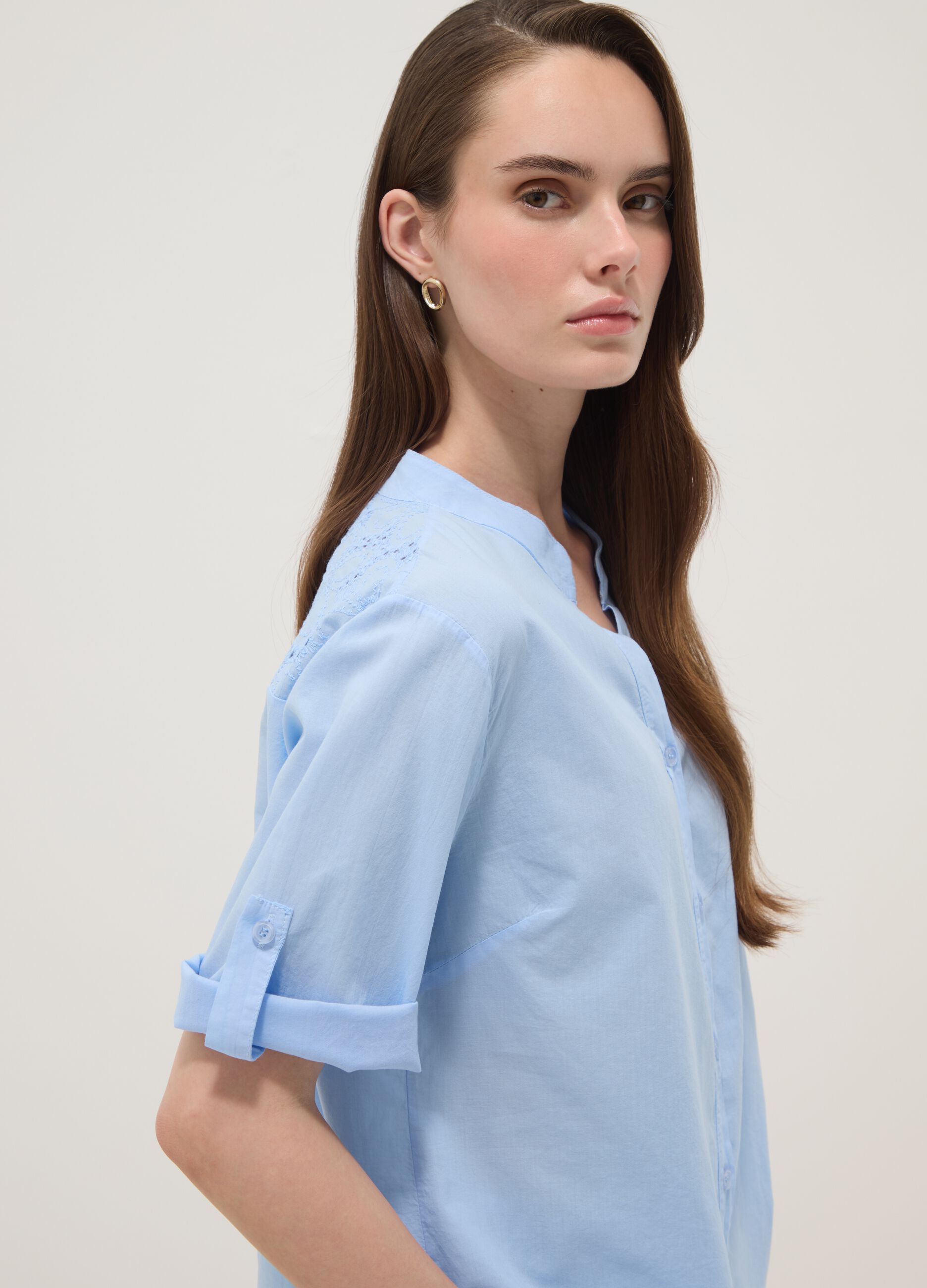 Sky-blue pure cotton shirt with eyelet embroidery, regular fit