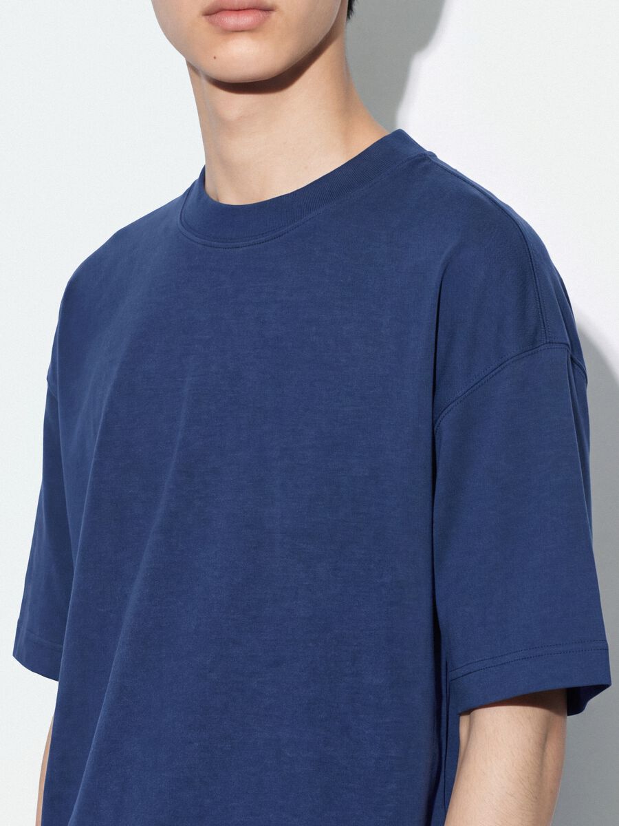 Blaues Rundhals-T-Shirt aus reiner Baumwolle, Boxy Fit_2