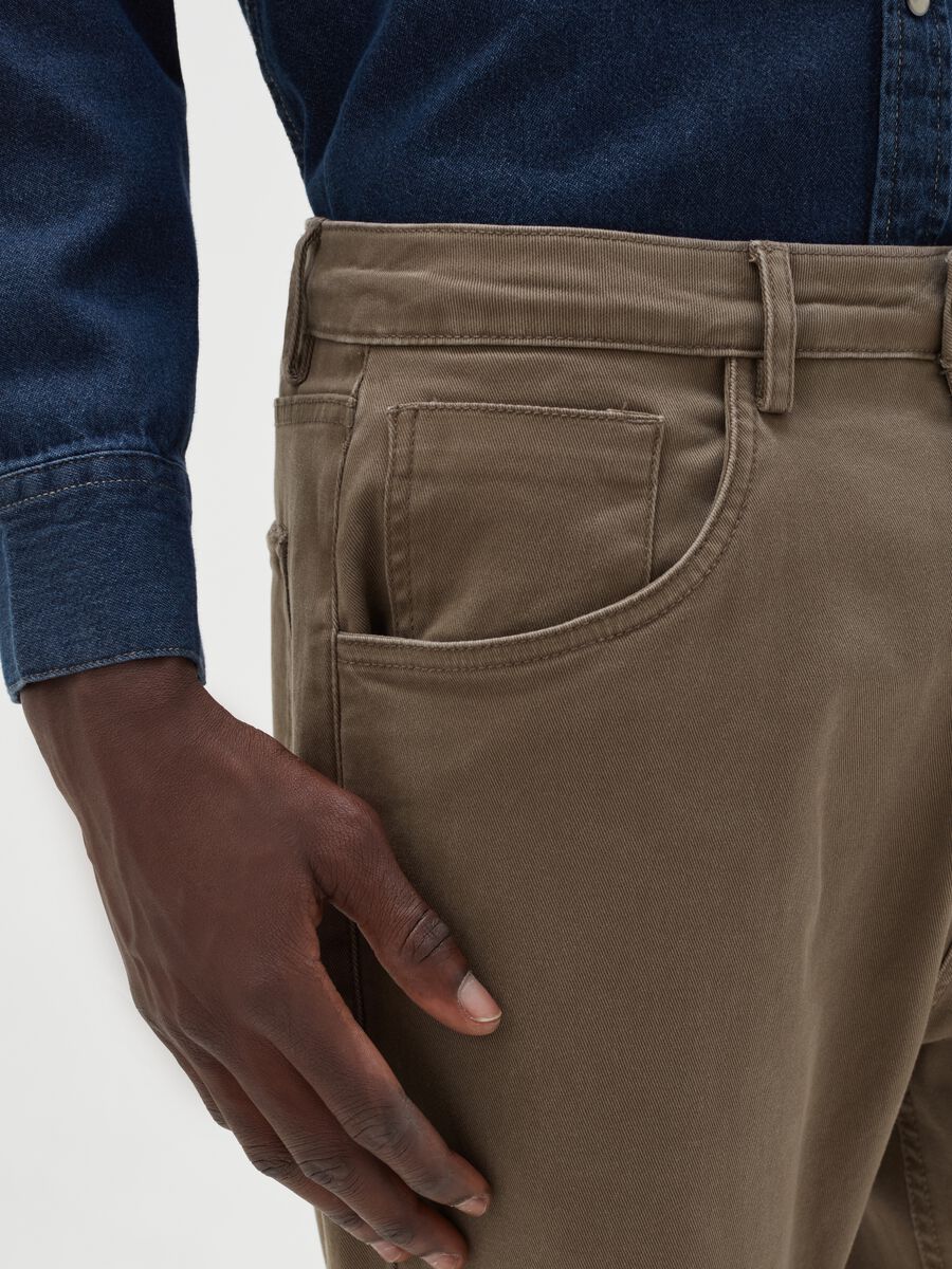 Five-pocket trousers in stretch twill_3
