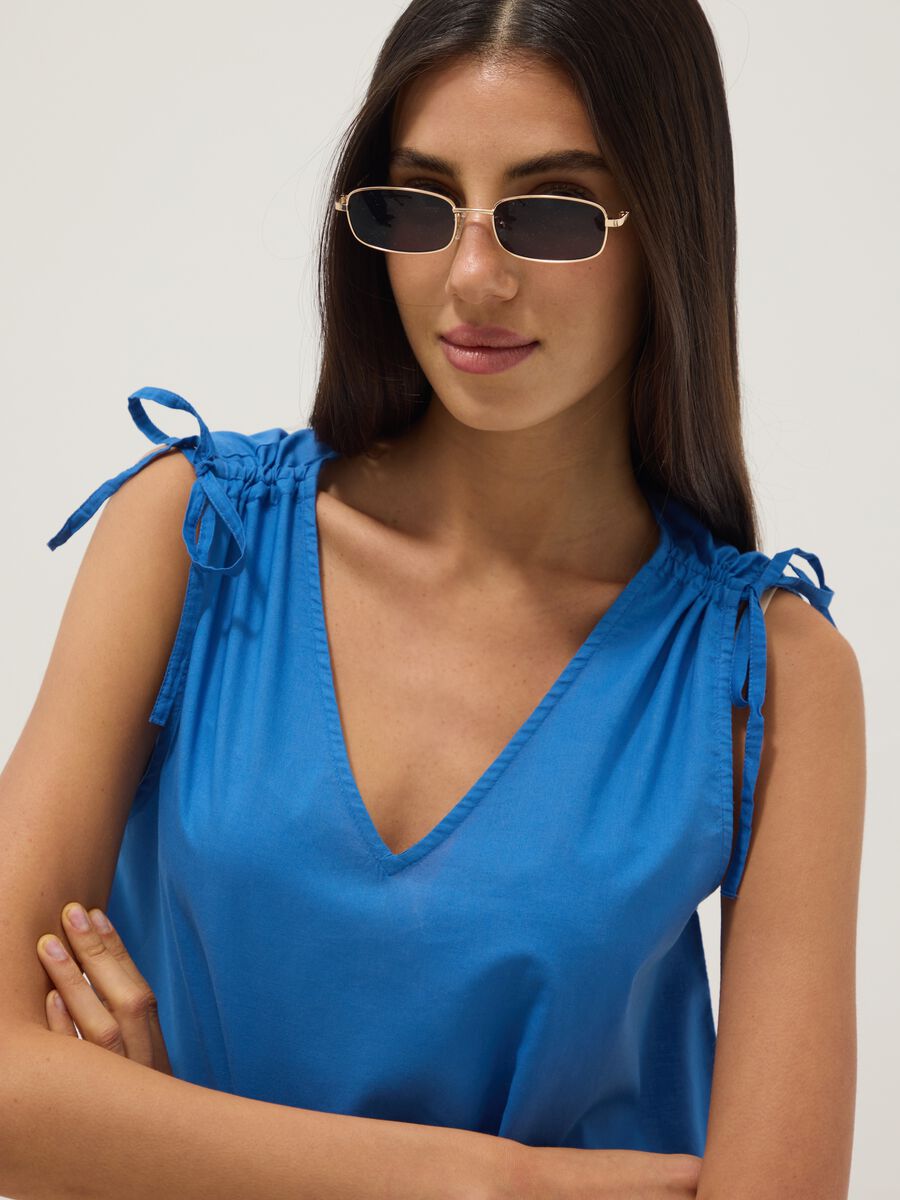 Blue pure cotton V-neck blouse_0