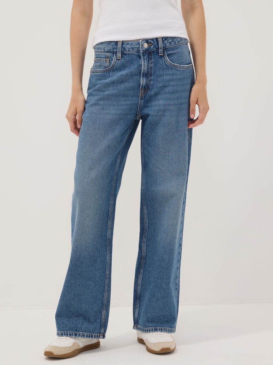 Straight-Fit-Jeans aus reiner Baumwolle in Blau-Denim_1