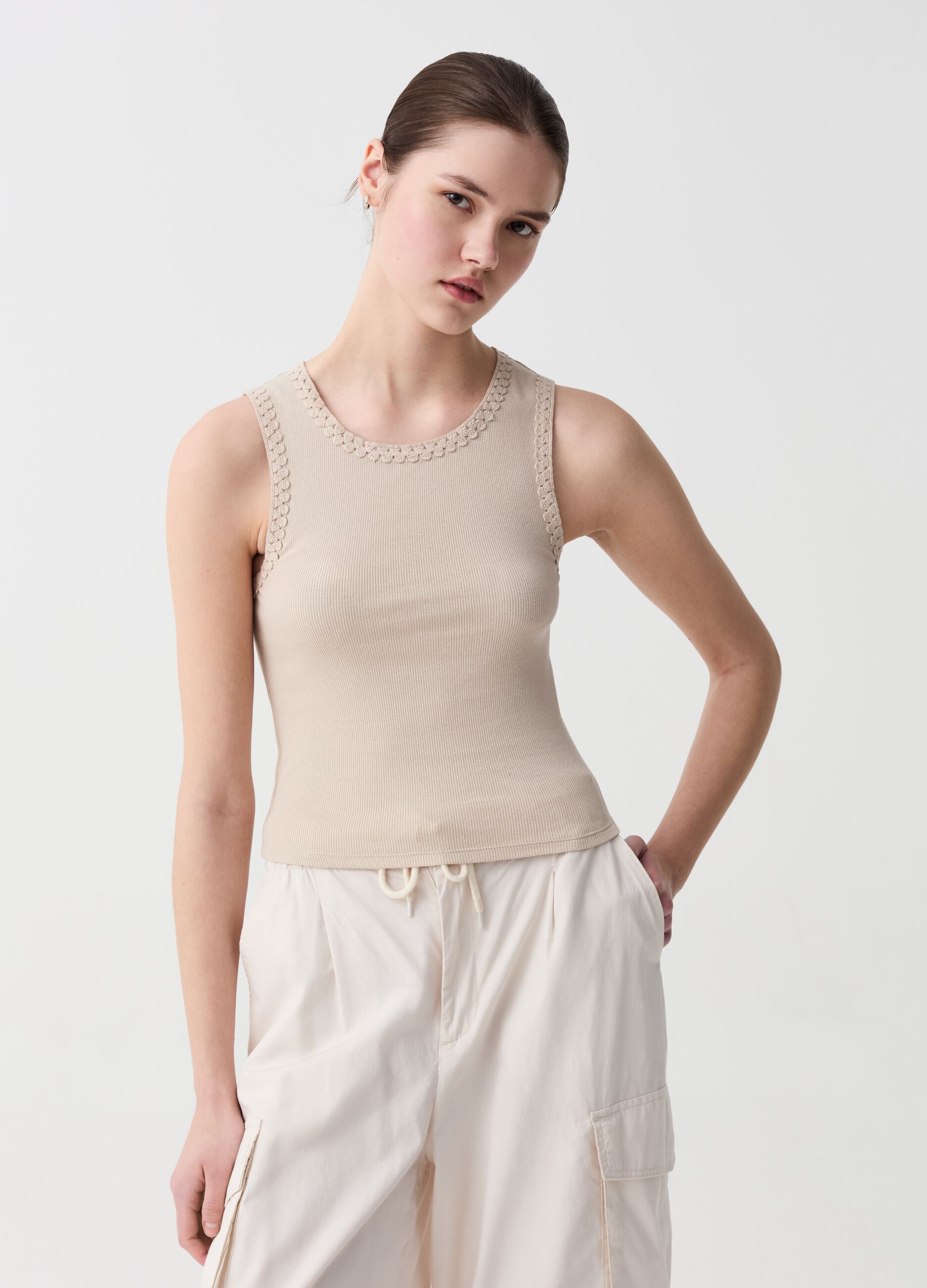 Ribbed tank top with ethnic trim