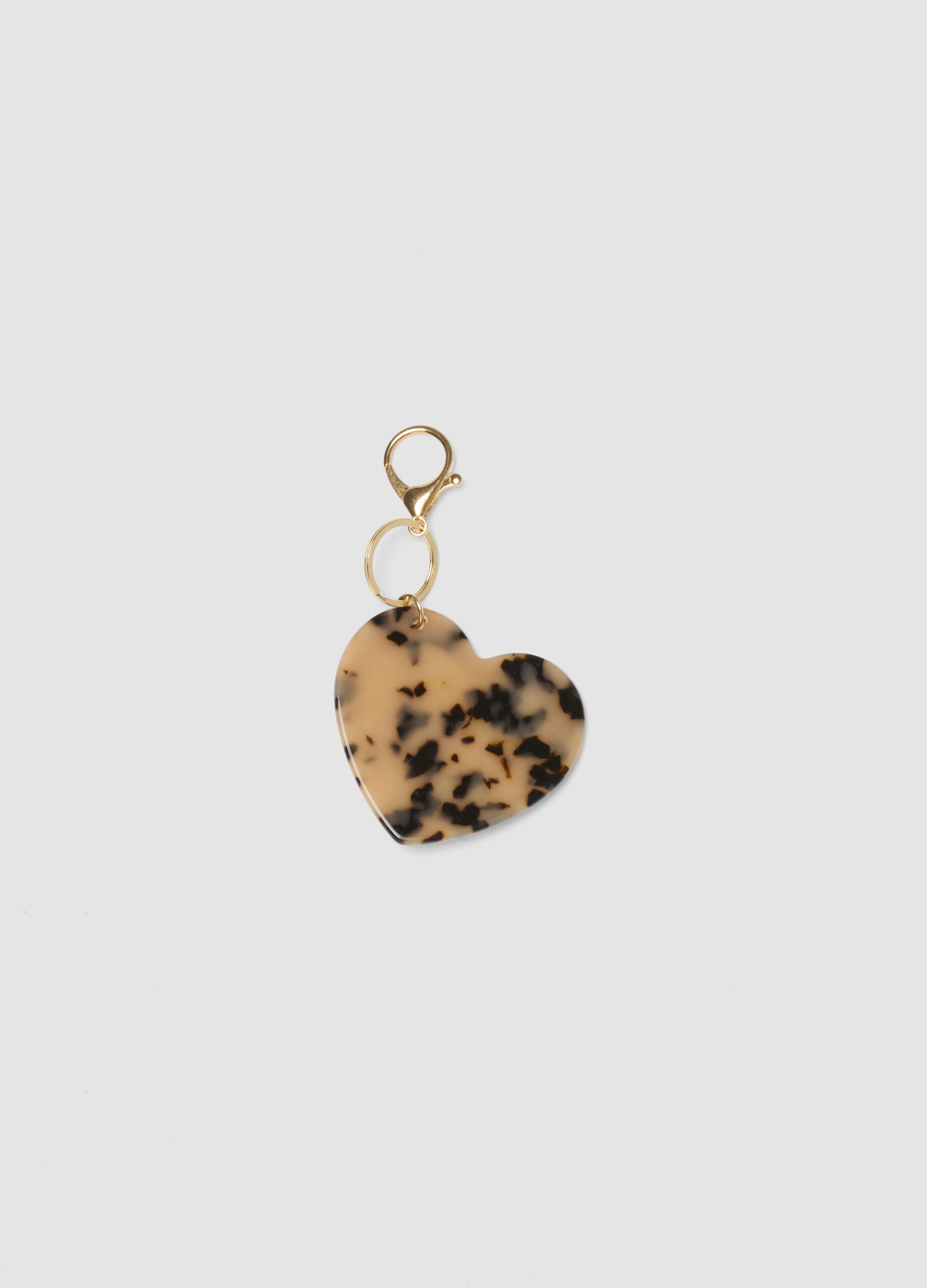 Beige heart-shaped keyring