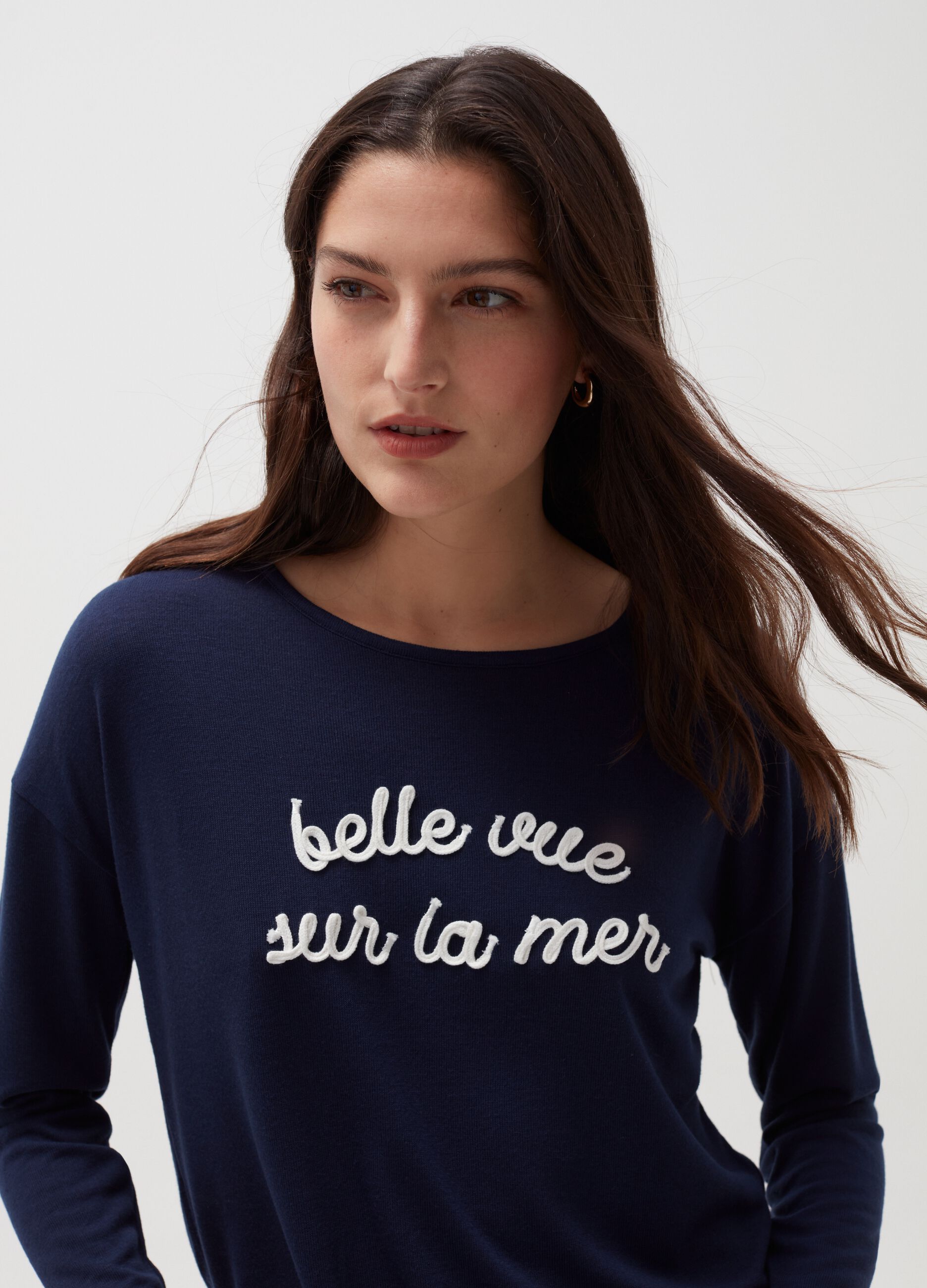T-shirt oversize con lettering