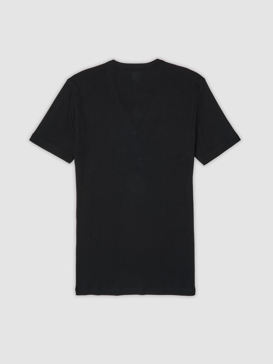 2-pack of black organic cotton T-shirts with deep V-neck_2