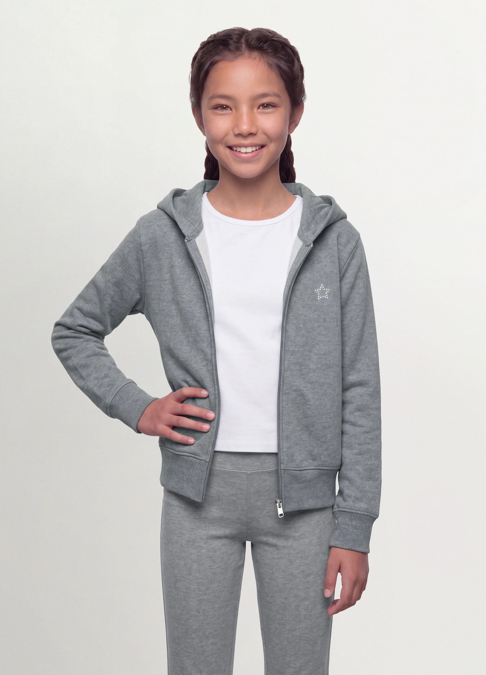 Sweatshirt cinzenta com capuz em algod&atilde;o org&acirc;nico com estampado de estrela, corte regular
