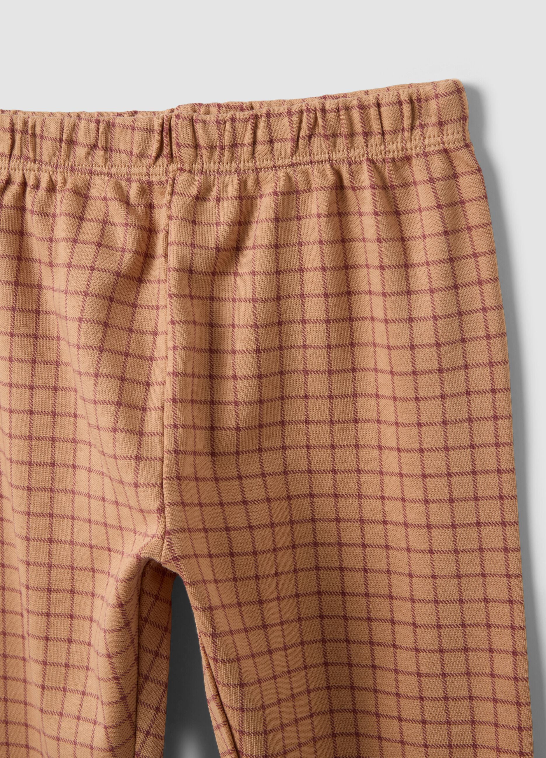 Pijama castanho de algod&atilde;o org&acirc;nico puro com estampado de cachorrinho para beb&eacute;