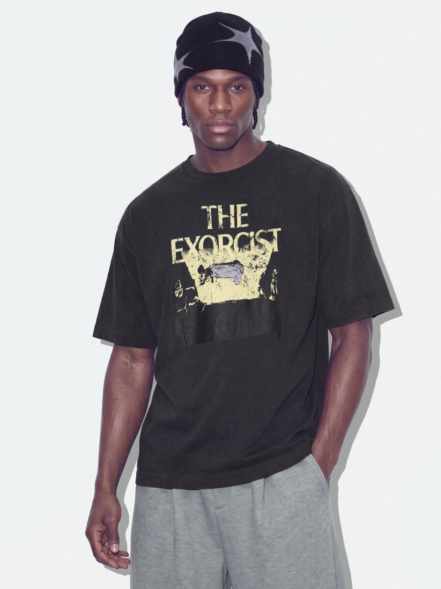 Grey cropped pure cotton T-shirt with "The Exorcist" print, regular fit_0