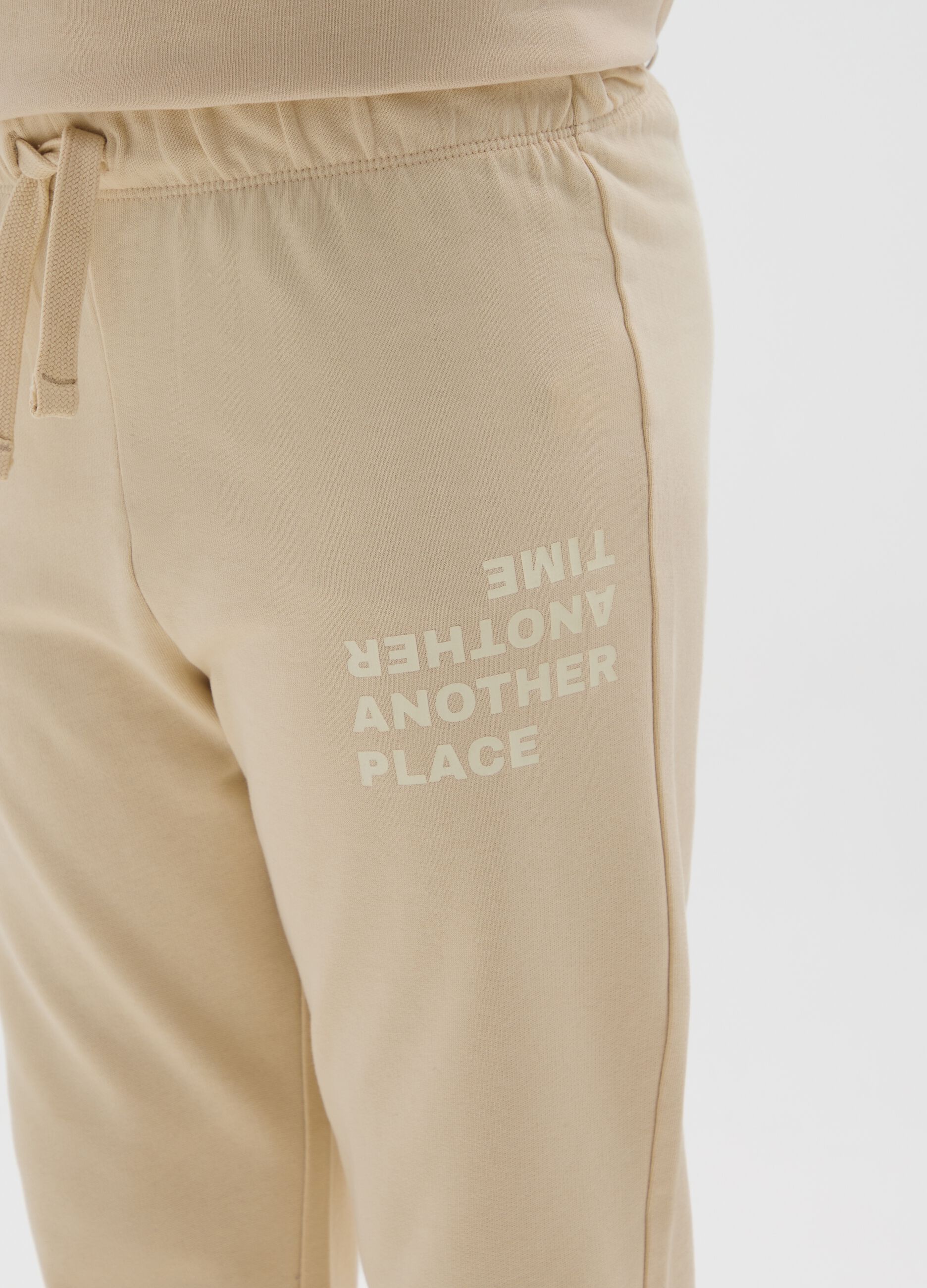 Boys' regular fit beige pure cotton trousers