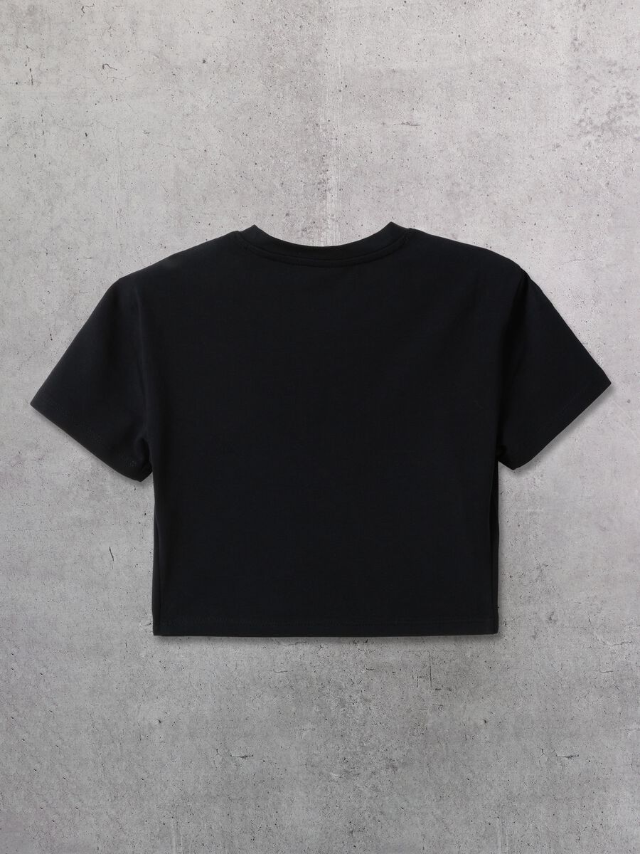 Camiseta crop negra_6