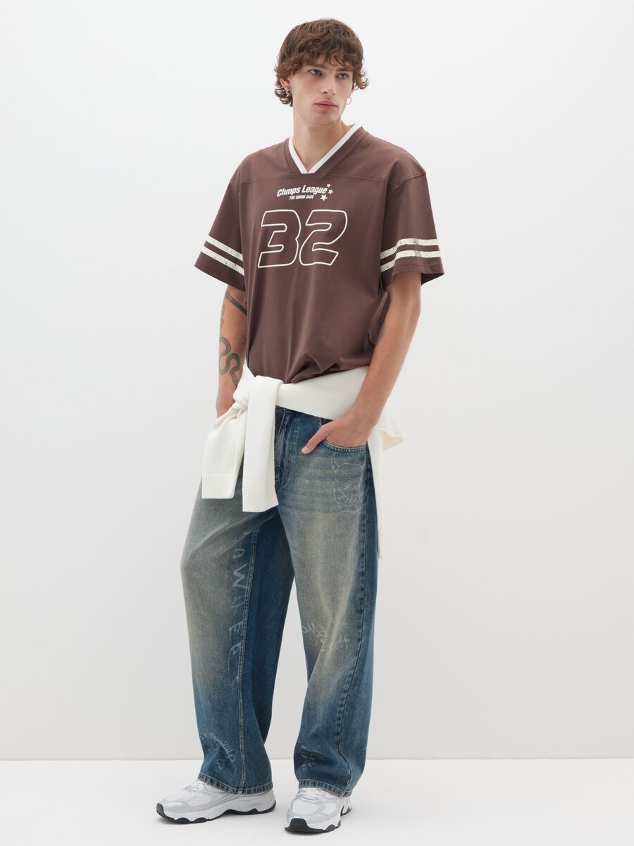 &Mu;&pi;&lambda;&epsilon; &tau;&zeta;&iota;&nu; &chi;&alpha;&mu;&eta;&lambda;&omicron;ύ ύ&psi;&omicron;&upsilon;&sigmaf; &alpha;&pi;ό &kappa;&alpha;&theta;&alpha;&rho;ό &beta;&alpha;&mu;&beta;&alpha;&kappa;&epsilon;&rho;ό &nu;&tau;&epsilon;&nu;ί&mu;_0