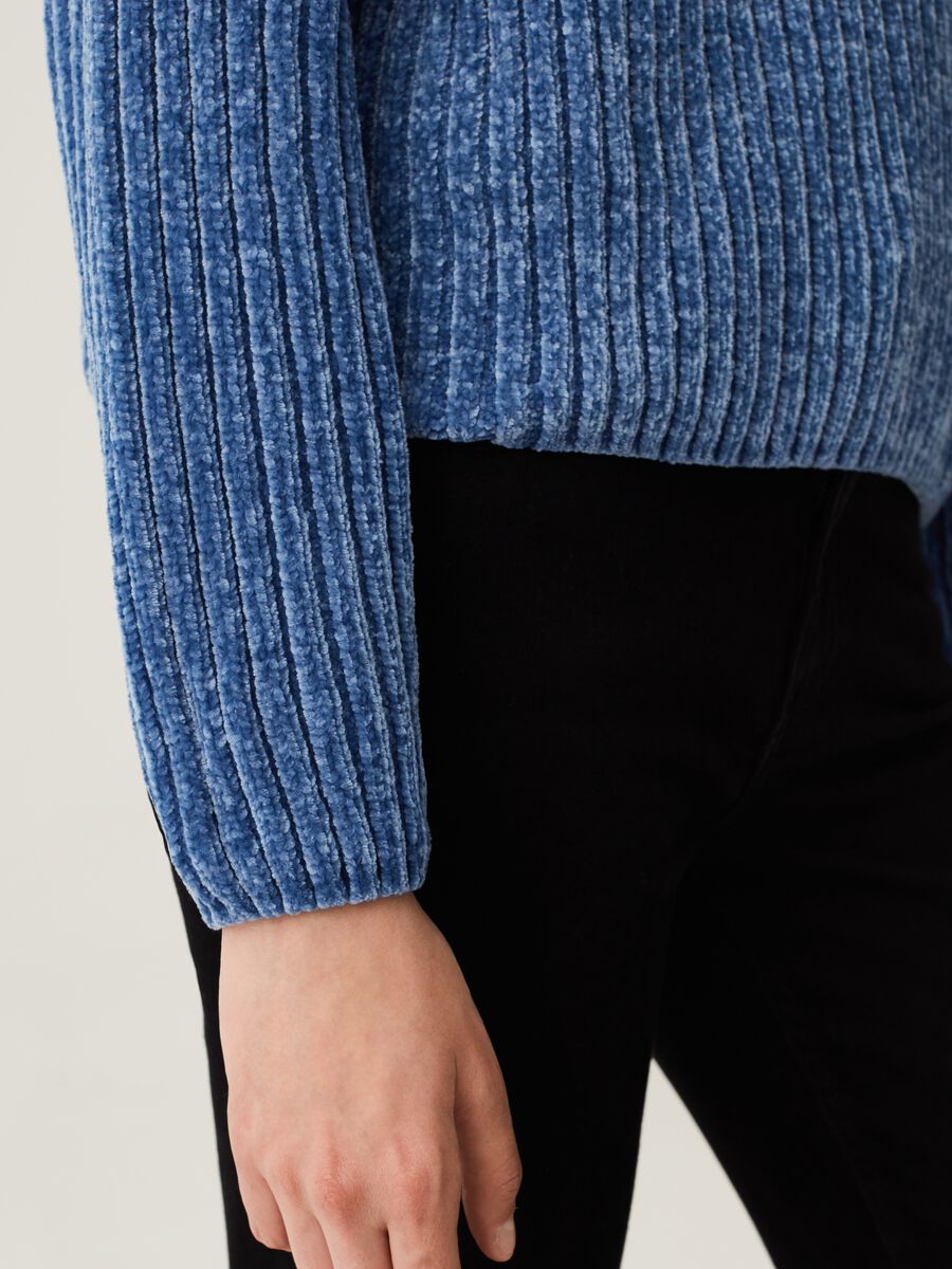 Chenille pullover with ribbed design_3