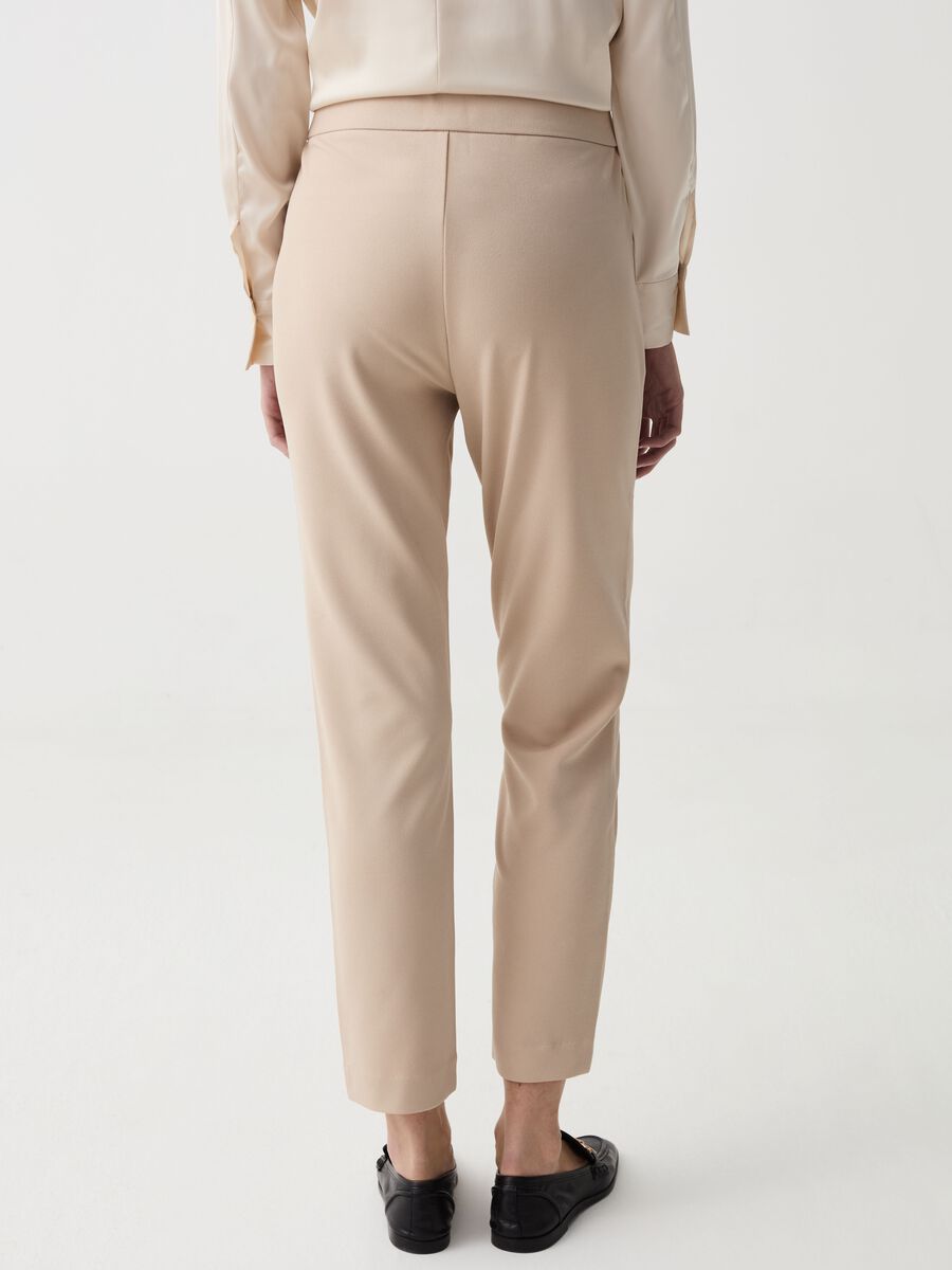 Cropped cigarette trousers_2