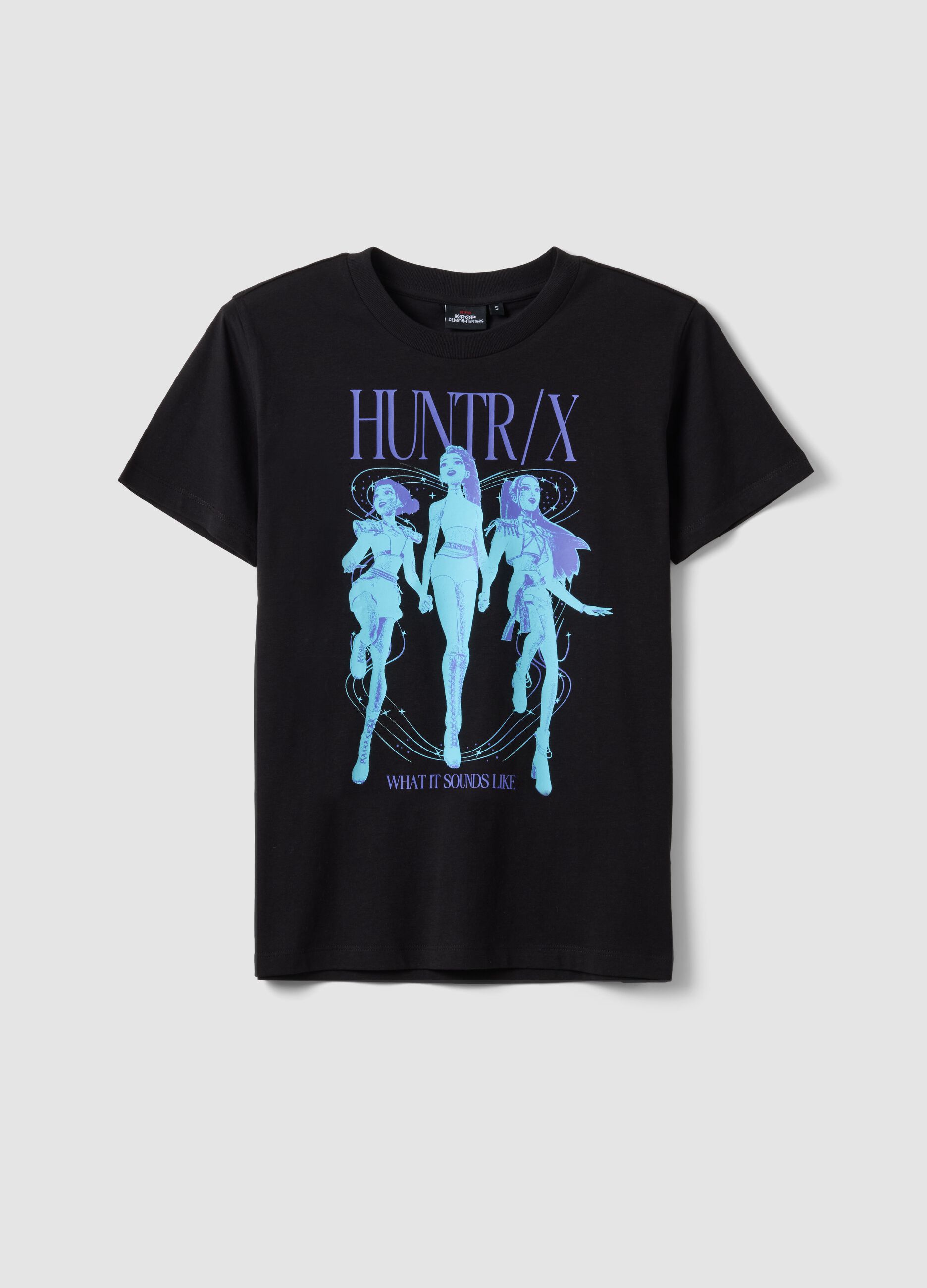 Black pure cotton T-shirt with K-Pop Demon Hunters print, oversized fit
