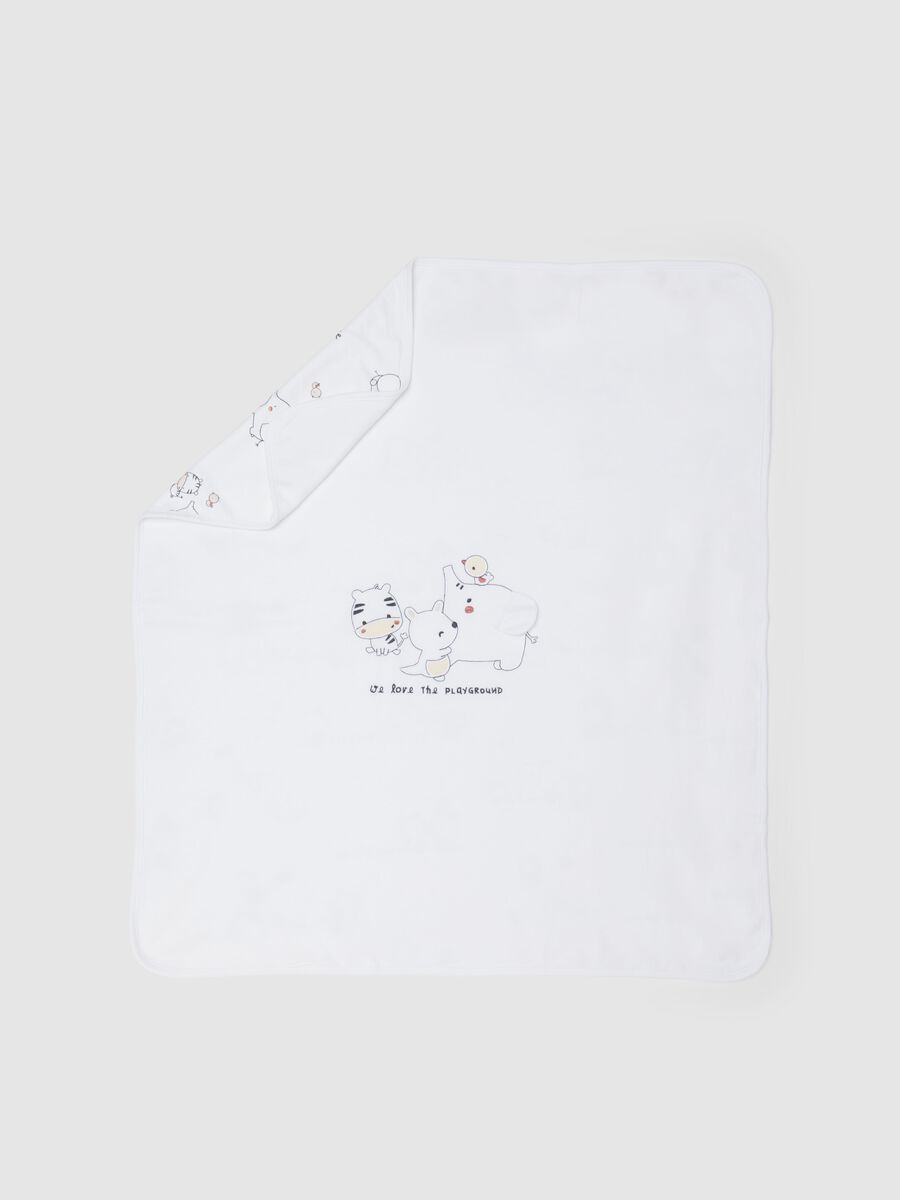 Copertina in puro cotone bianca da neonato con animali ricamati_0