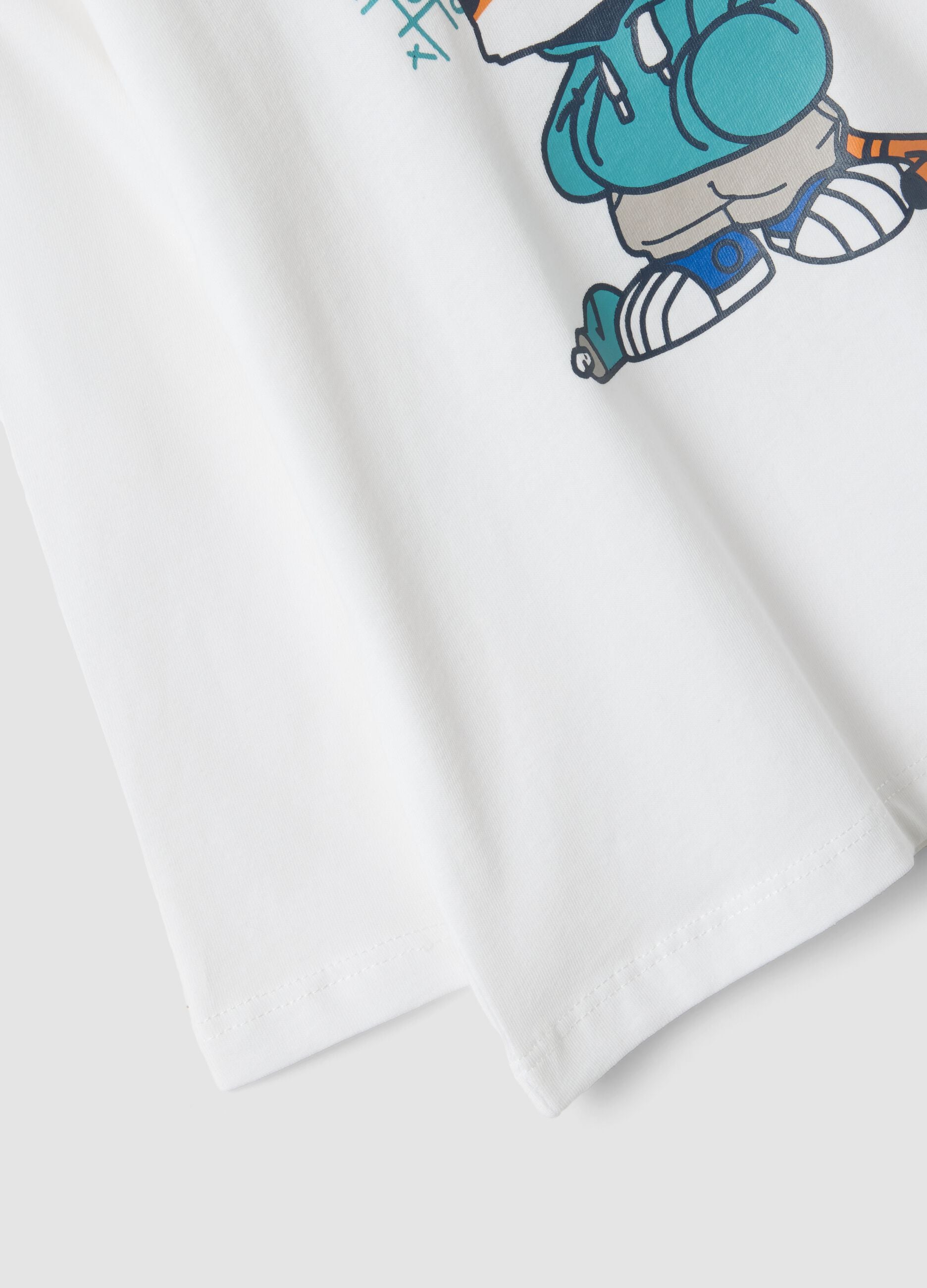 White oversized T-shirt in pure organic cotton with tiger print for boys