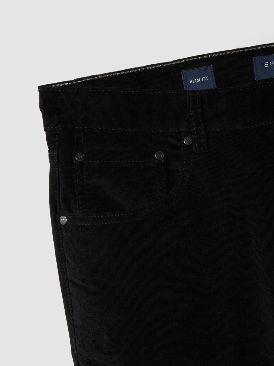 Schwarze Ripp-Hose aus Stretch-Baumwolle im Slim Fit_1