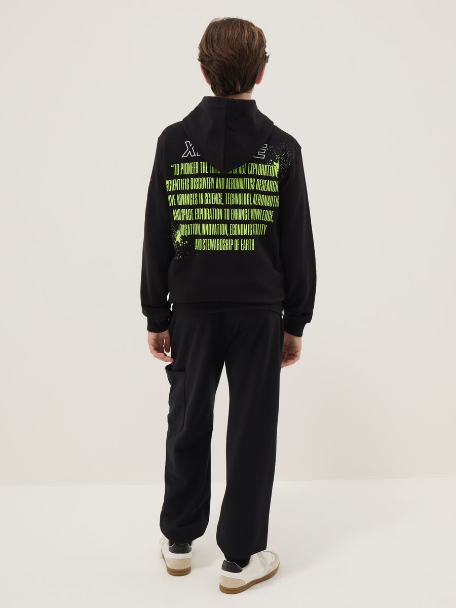 Black pure cotton over fit joggers for boys_1