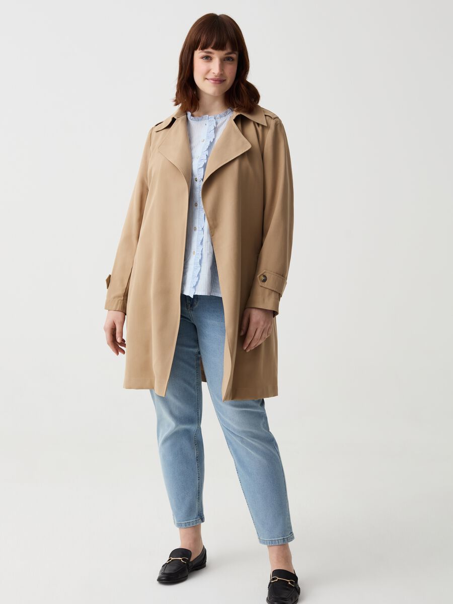 Curvy trench coat with belt_0