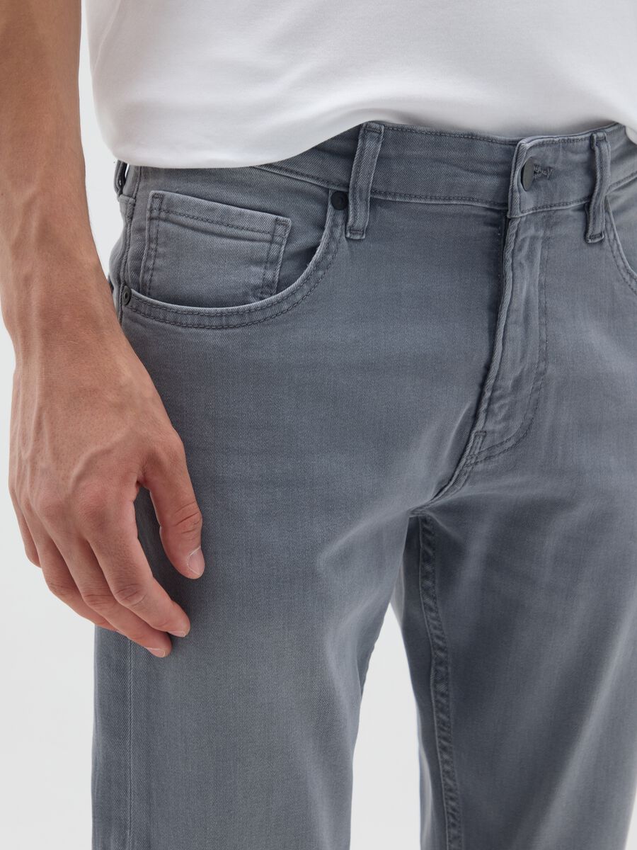 Grey stretchy cotton skinny fit jeans_3