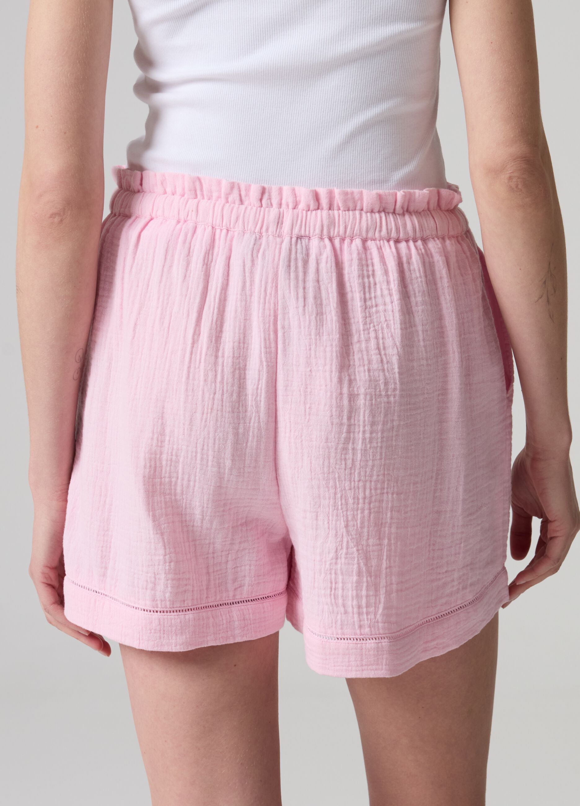 Crinkle-effect gauze shorts