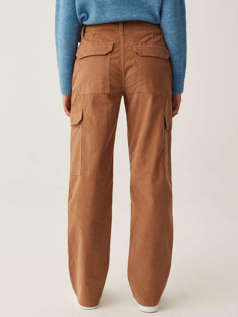 Cargo trousers in corduroy_2