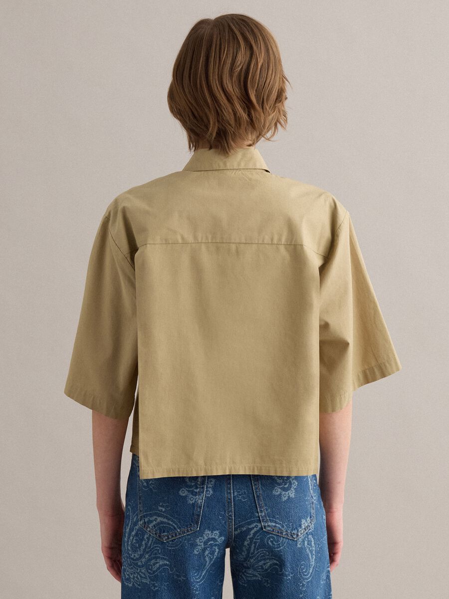 Beiges Hemd aus reiner Baumwolle mit Brusttasche, Oversize-Fit_3