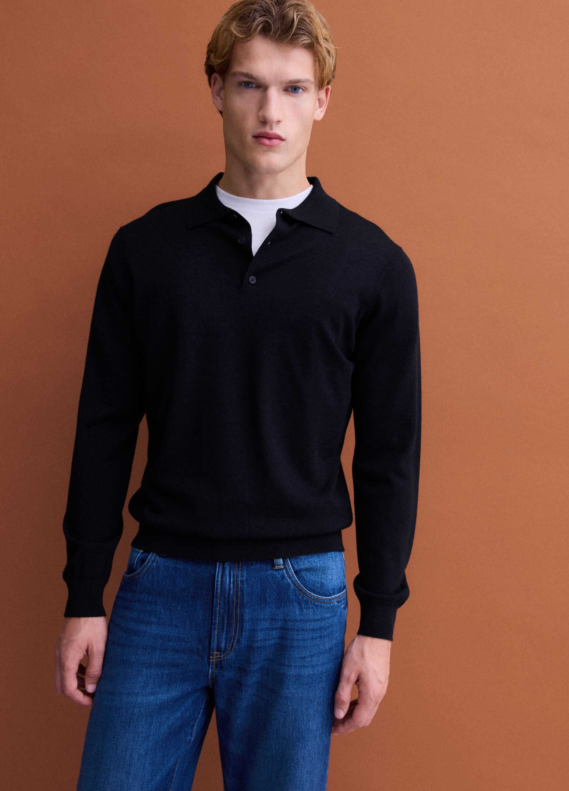Black pure merino wool polo jumper with polo collar