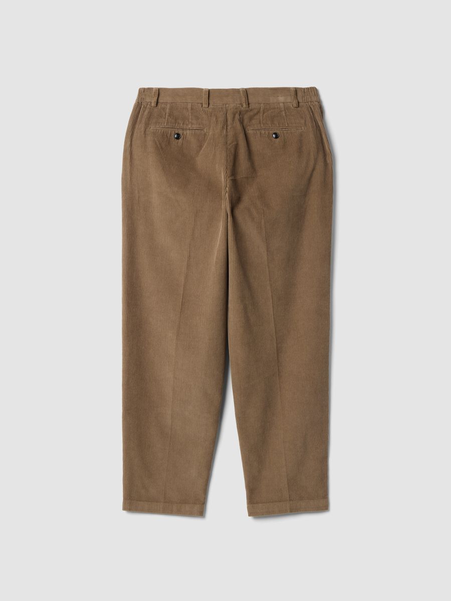 Pantaloni chino marroni in puro cotone a coste_2