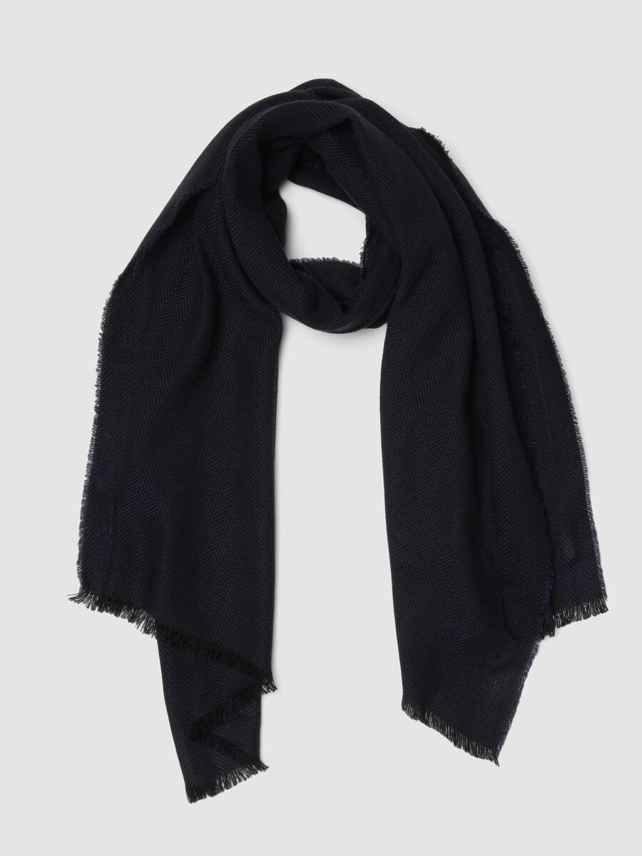 Blue herringbone scarf with fringes_0