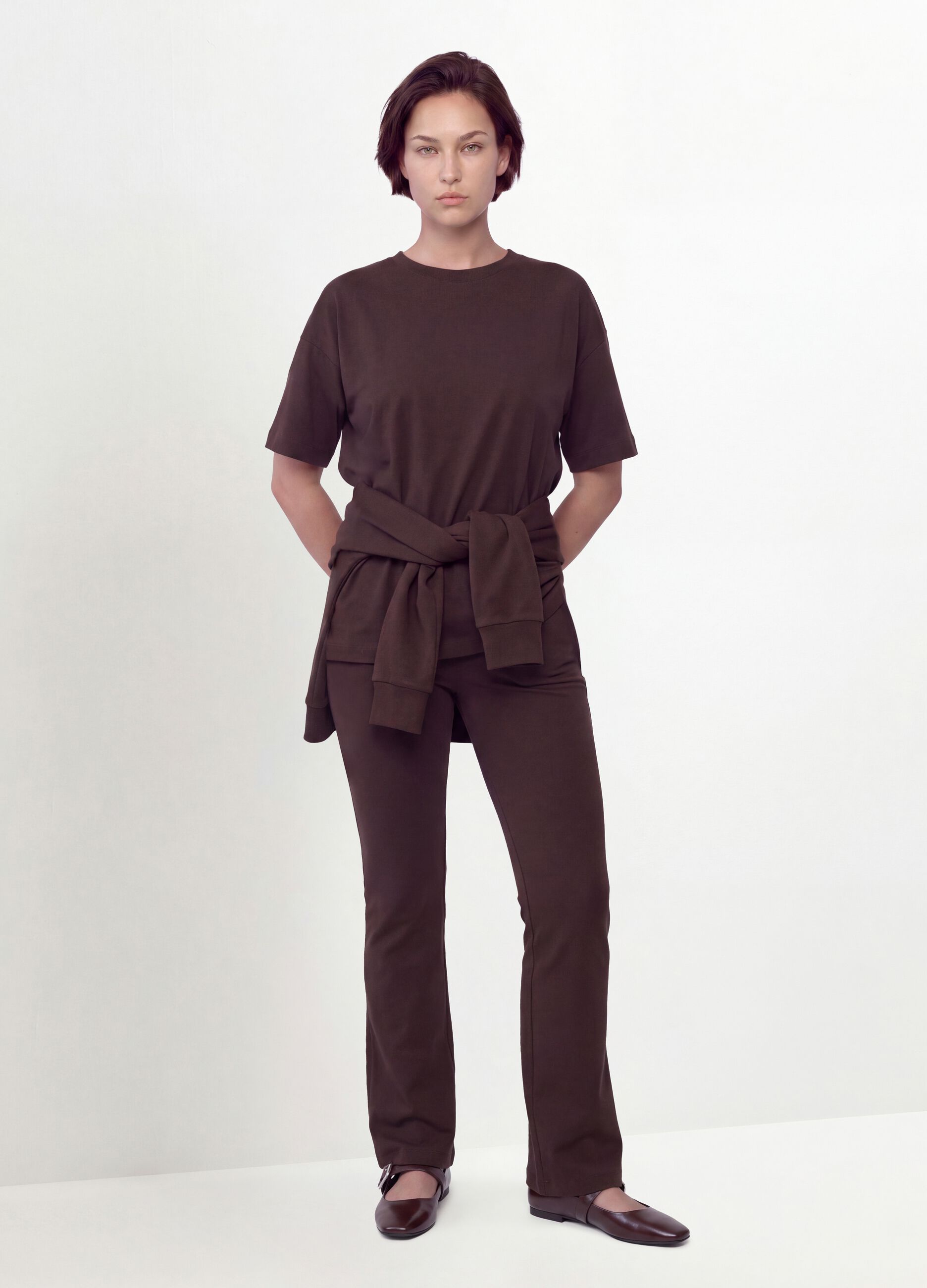 Brown crew-neck T-shirt in stretch cotton-modal blend, regular fit