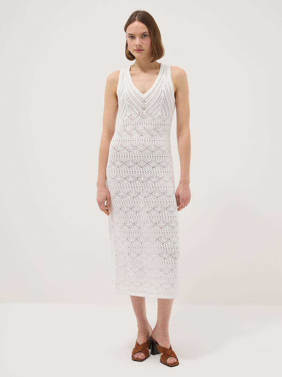 White pure cotton slim-fit dress with broderie detail and deep V-neck_0