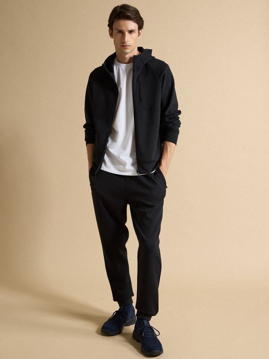 Black regular-fit joggers in stretch Easy Dry fabric_0