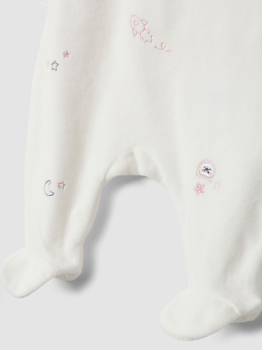 White organic cotton-blend sleepsuit with collar_3