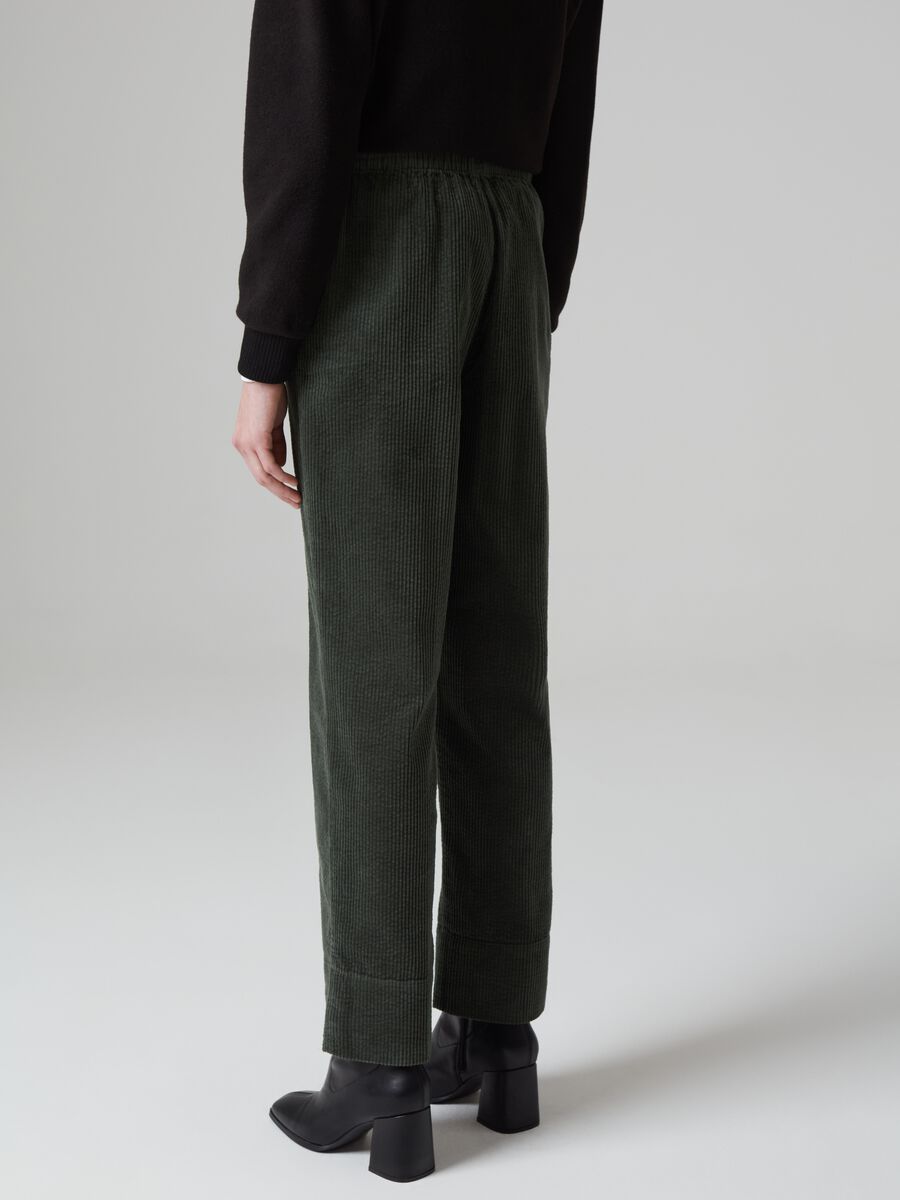 Straight-fit joggers in corduroy_1