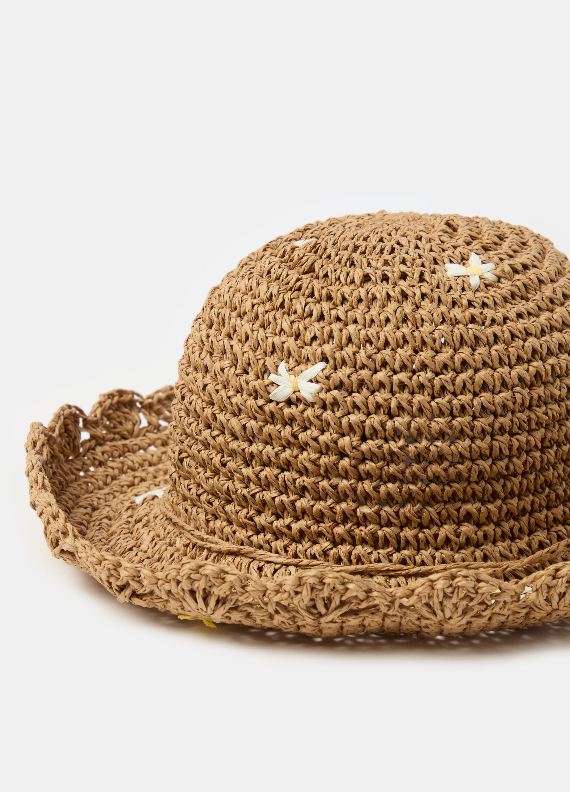 Straw hat with flowers
