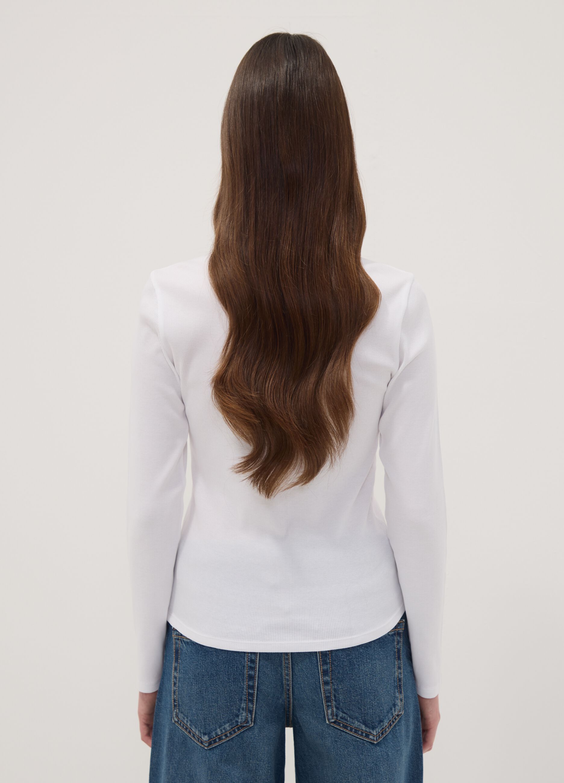 White long-sleeved pure cotton T-shirt