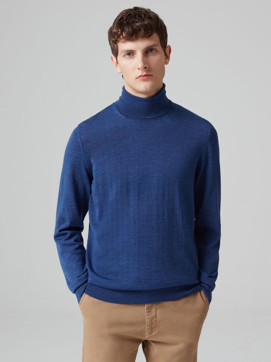 Jersey de lana merino de cuello alto_0