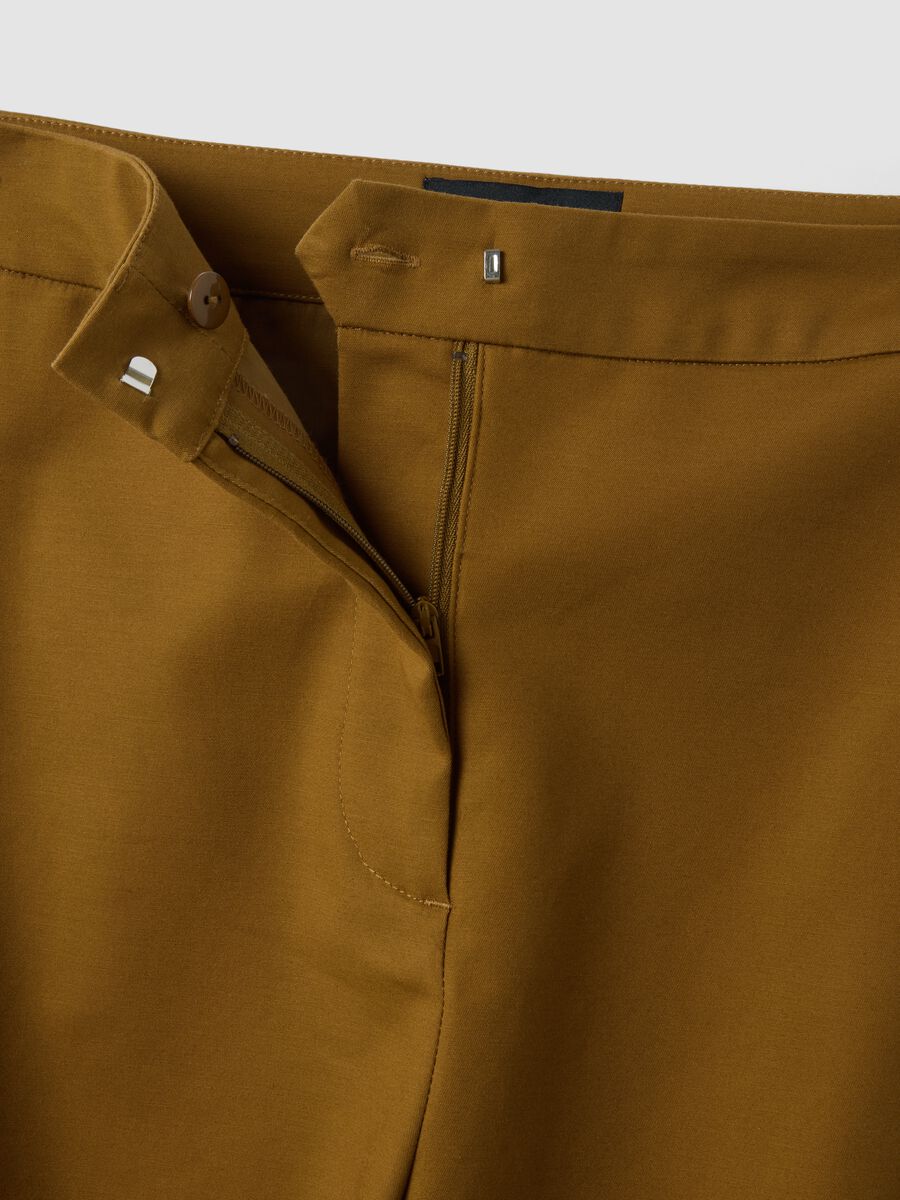 Pantaloni formali marroni in cotone elasticizzato barrel fit_5