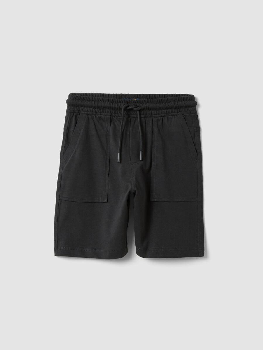 Short negro de algod&oacute;n org&aacute;nico con cintura el&aacute;stica_0