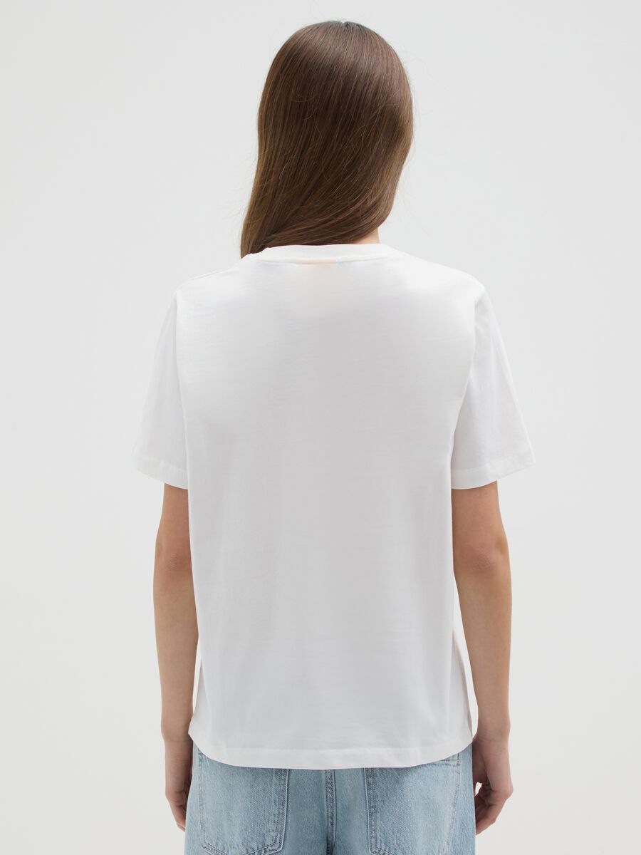 White pure cotton regular fit T-shirt with Peanuts print_2