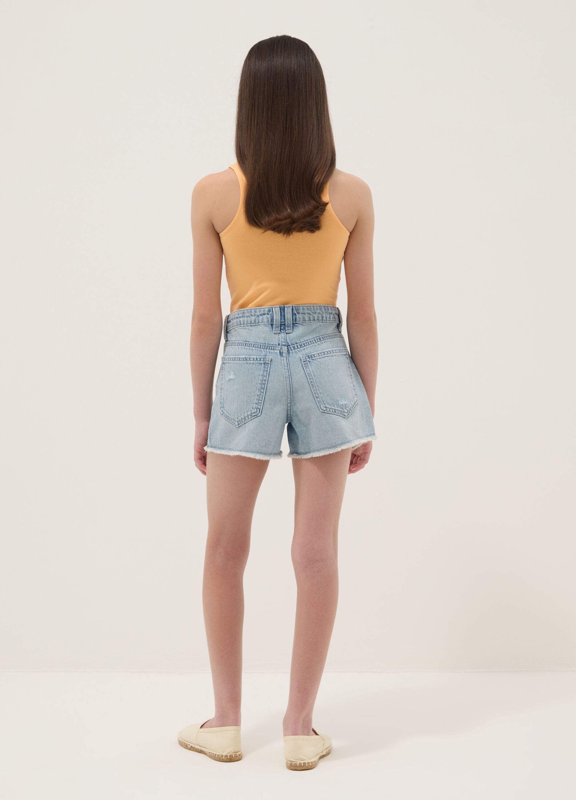 Hellblaue Denim-Shorts aus reiner Baumwolle f&uuml;r M&auml;dchen &ndash; Regular Fit