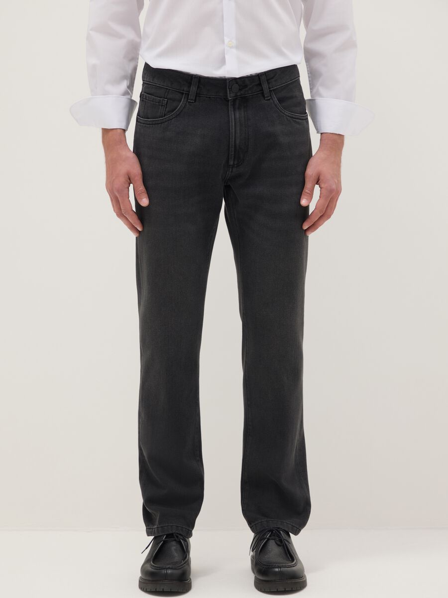Black cotton blend regular fit jeans_1