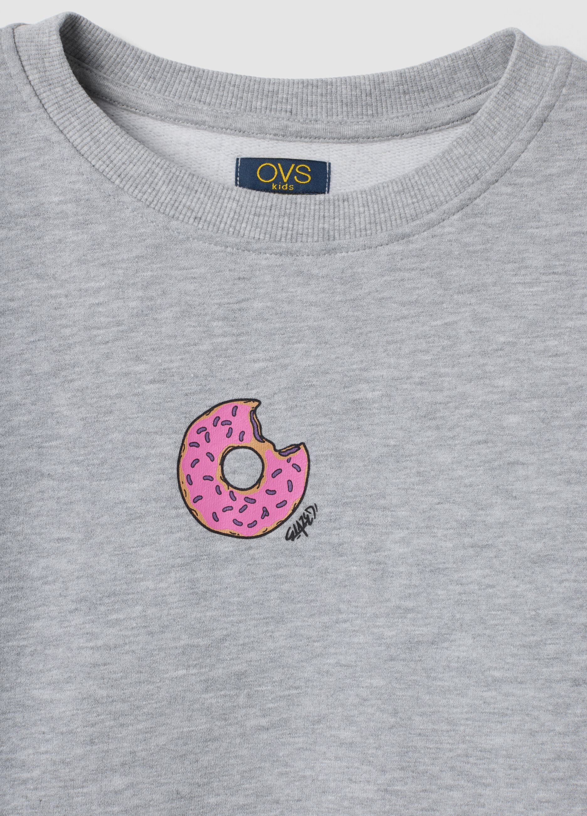 Sweatshirt in meliertem Grau mit Rippkragen aus Bio-Baumwoll- und Viskosemix
