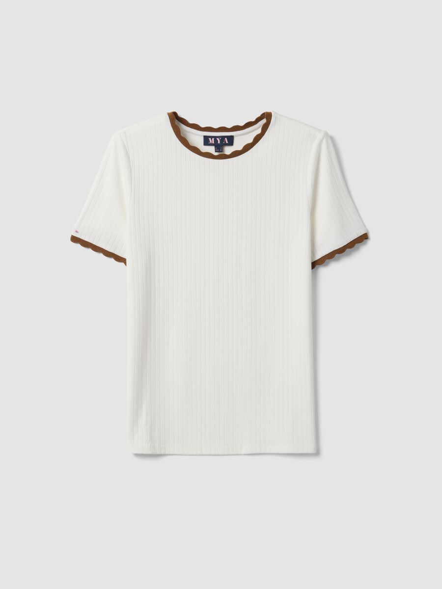 White stretch viscose crew-neck T-shirt with contrast trim_4