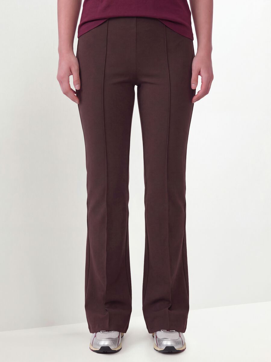 Braune Flare-Hose aus elastischer Viskose_1