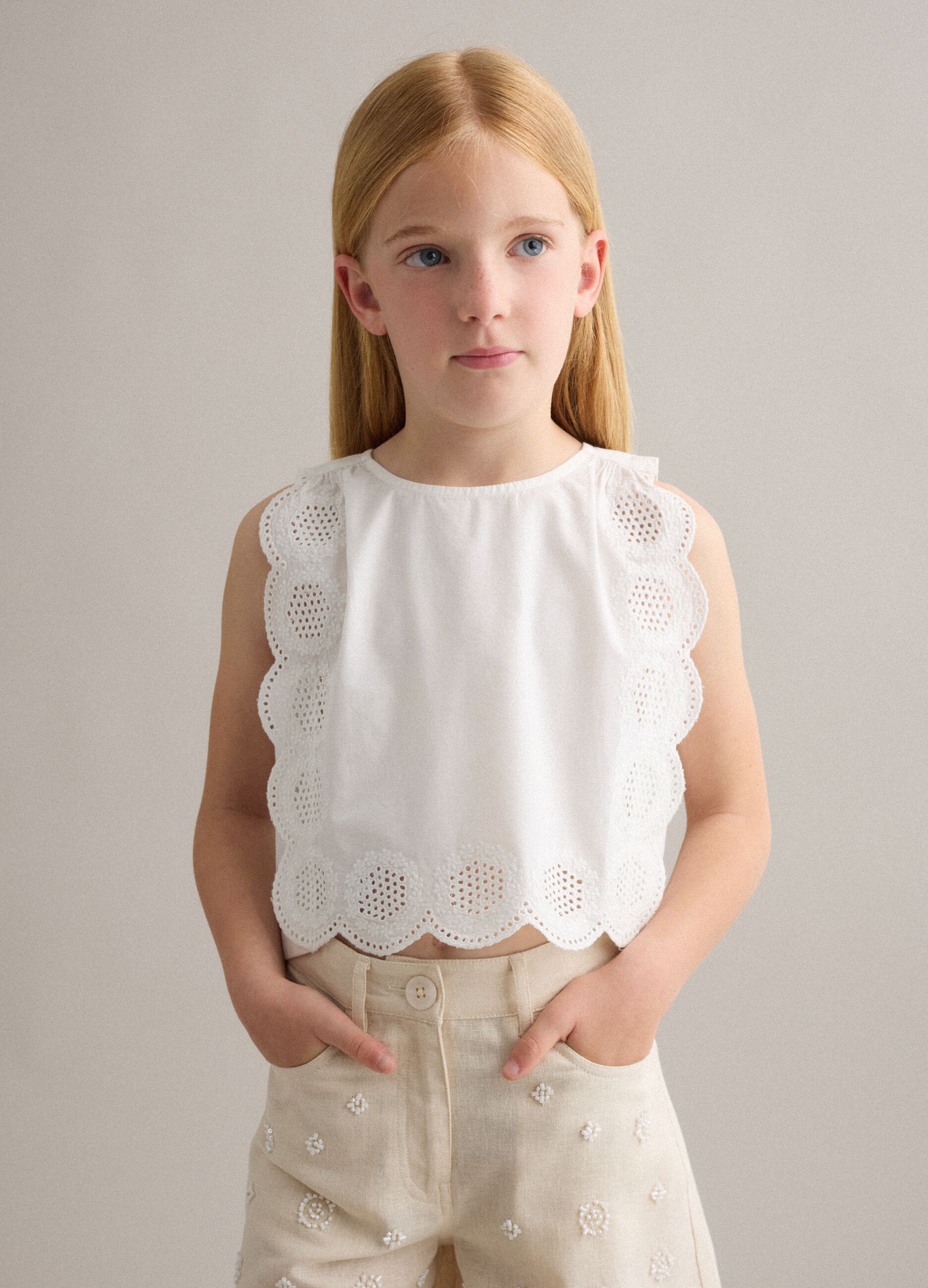 White pure cotton top with scalloped trim