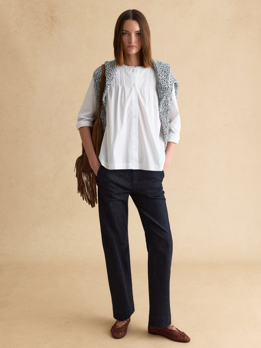 Blaue Slim-Fit Chino-Hose aus Baumwollmischung_0